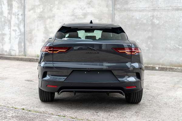2023 Jaguar I-PACE EV400 R-Dynamic SE X590