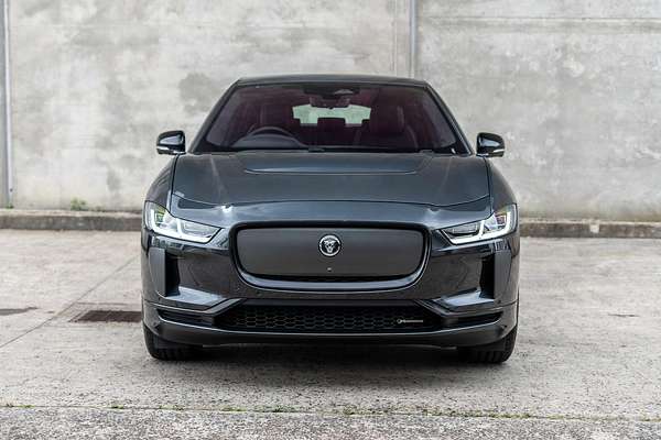 2023 Jaguar I-PACE EV400 R-Dynamic SE X590