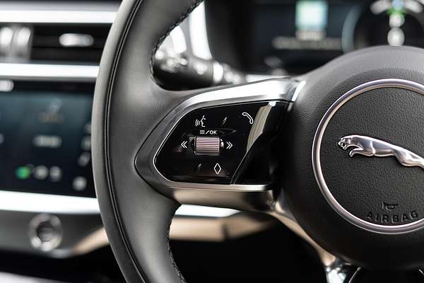 2023 Jaguar I-PACE EV400 R-Dynamic SE X590