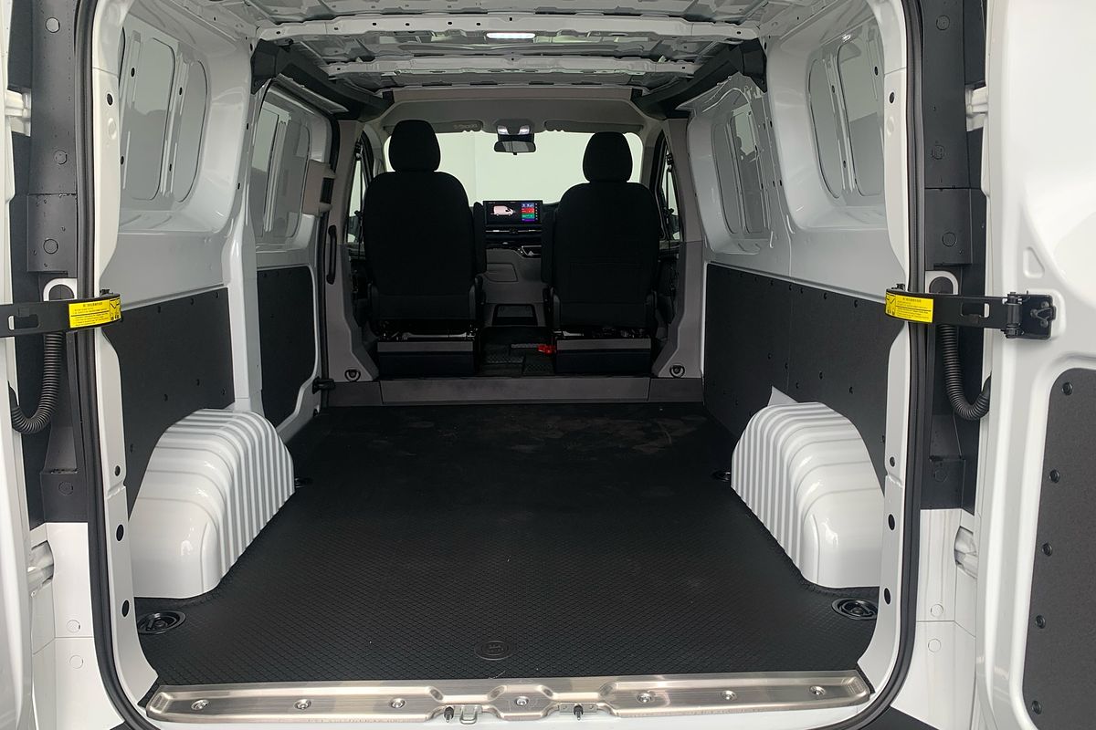 2024 LDV Deliver 7 SWB