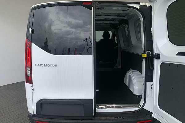 2024 LDV Deliver 7 SWB