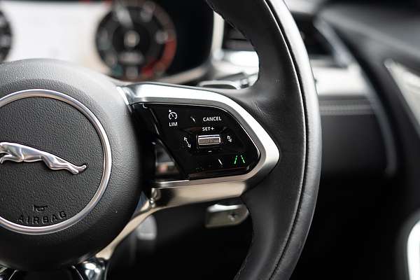 2023 Jaguar F-PACE D300 R-Dynamic SE X761
