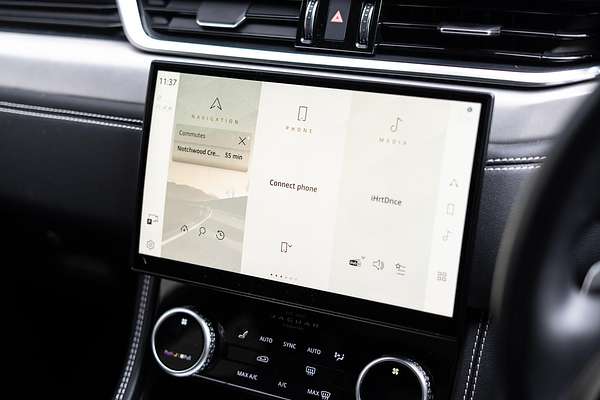 2023 Jaguar F-PACE D300 R-Dynamic SE X761