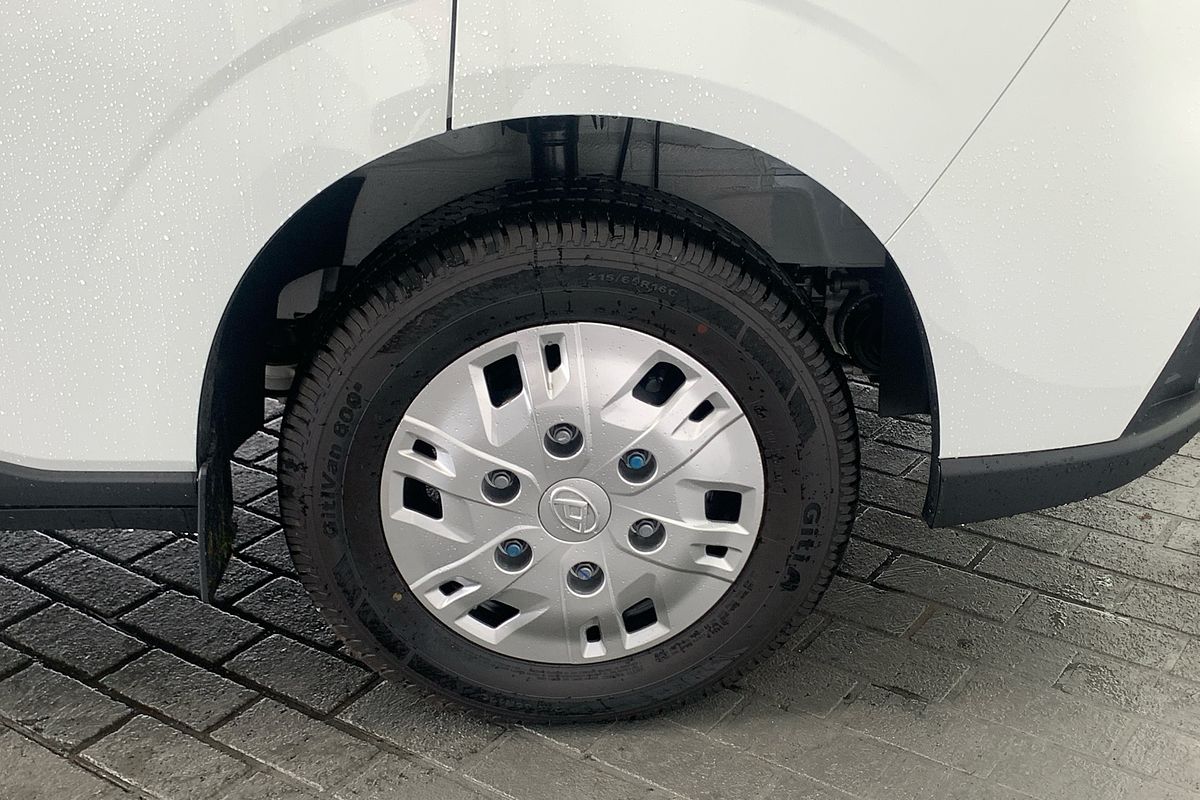 2024 LDV Deliver 7 SWB