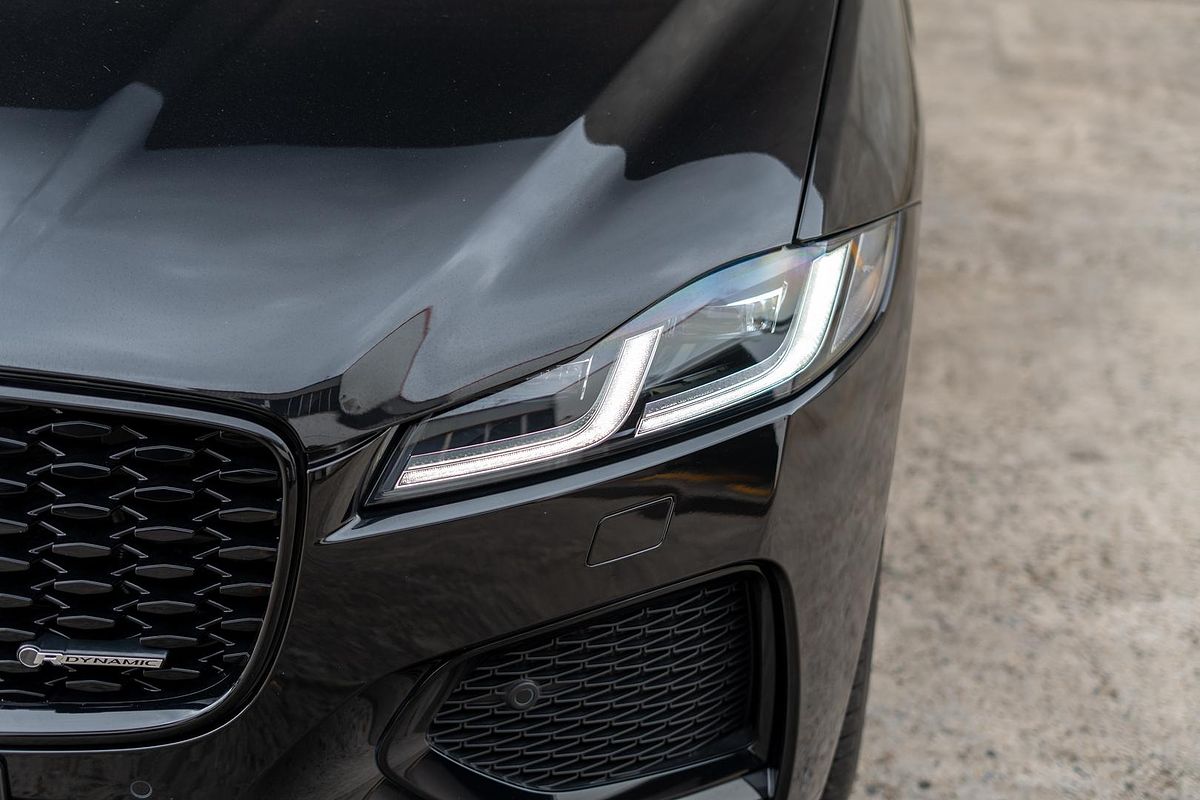 2023 Jaguar F-PACE D300 R-Dynamic SE X761