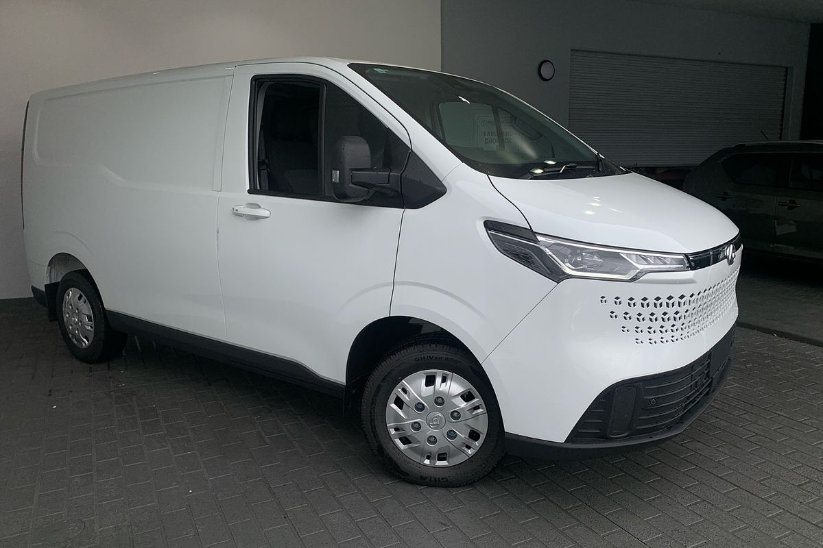 2024 LDV Deliver 7 SWB