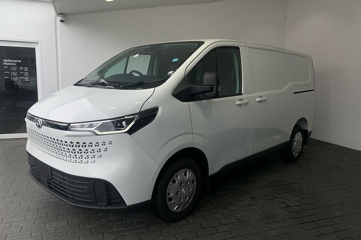 2024 LDV Deliver 7 SWB
