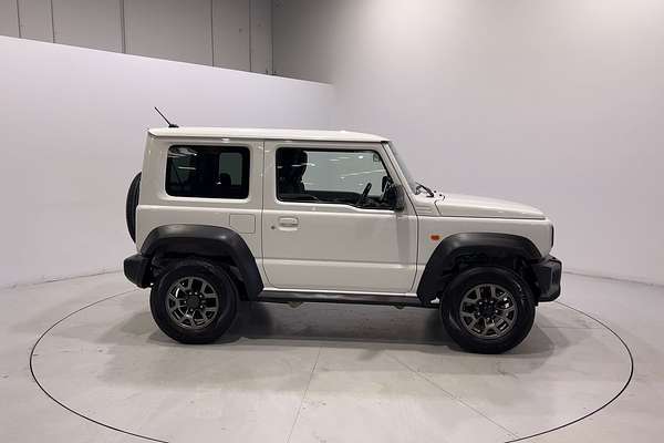 2022 Suzuki Jimny GJ