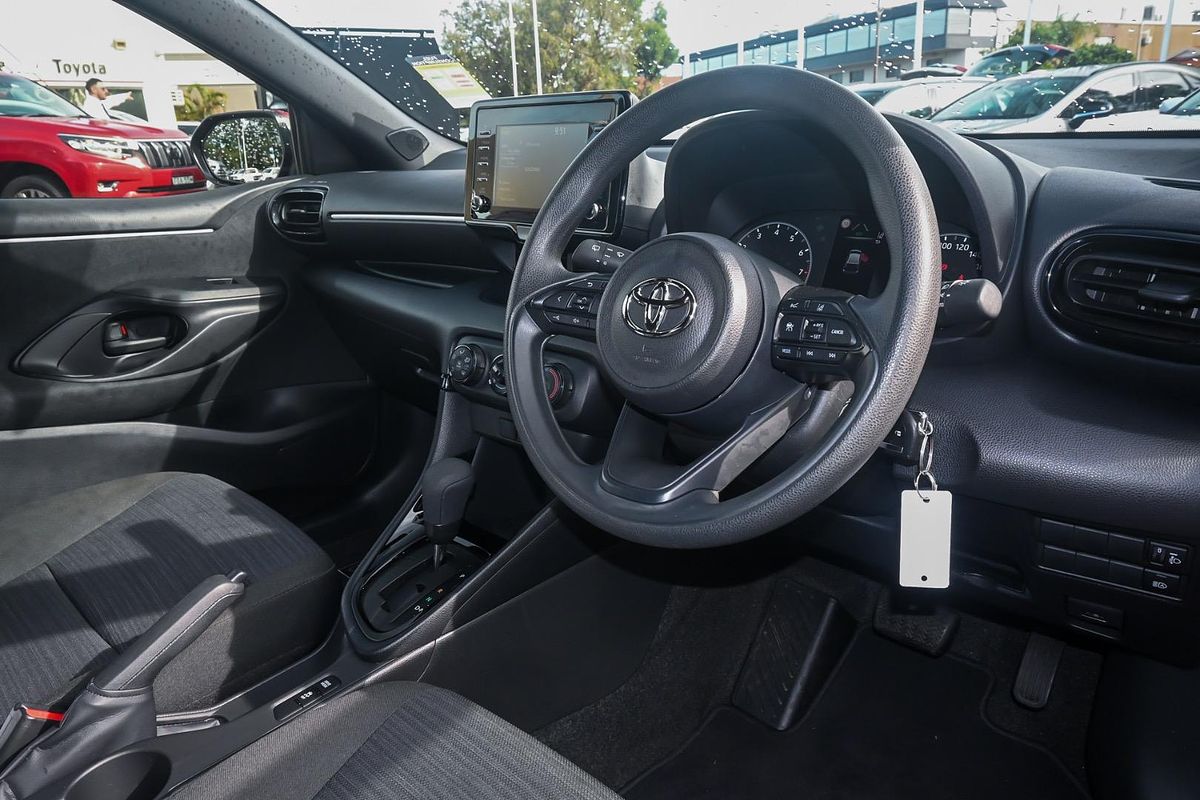 2024 Toyota Yaris Ascent Sport MXPA10R