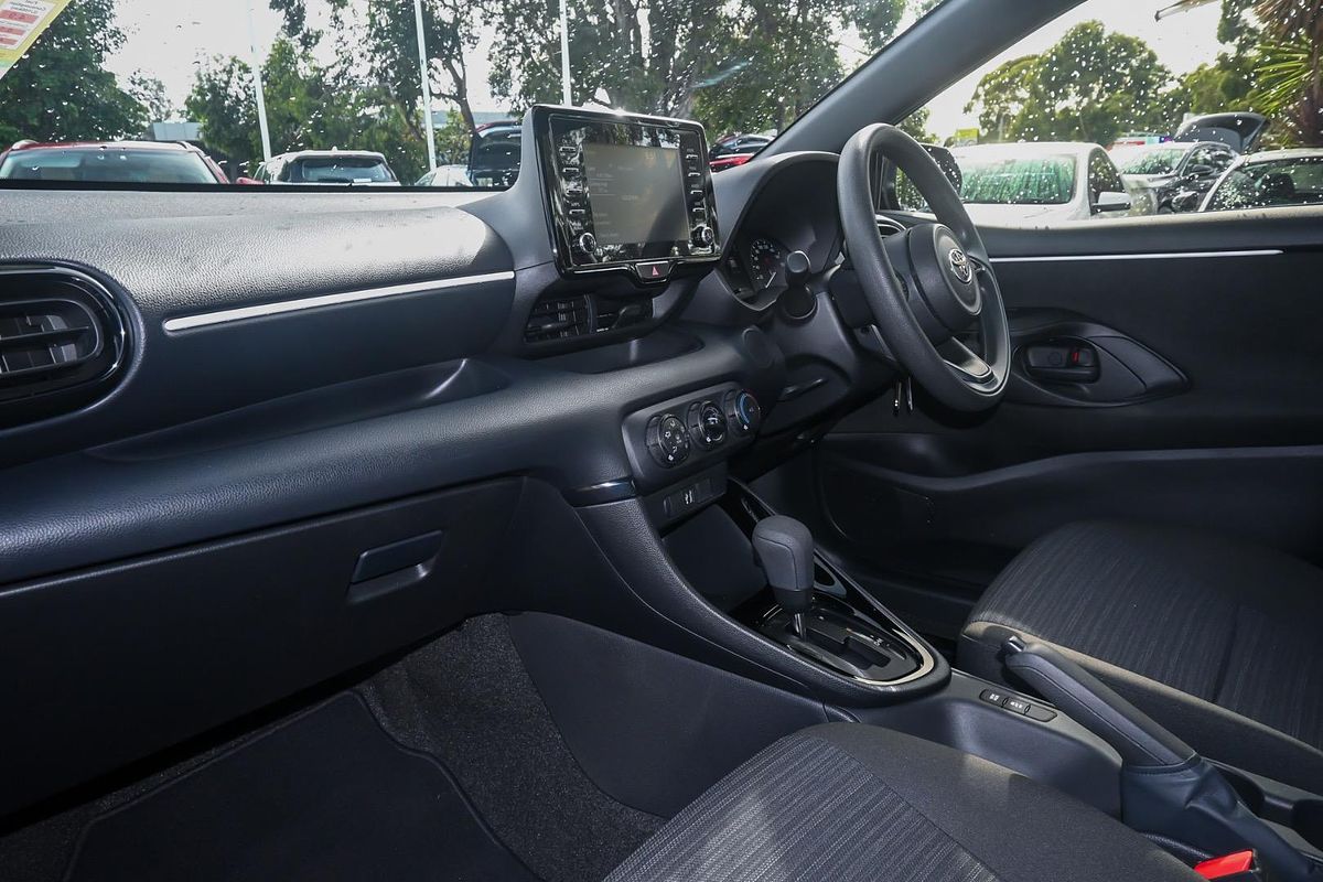 2024 Toyota Yaris Ascent Sport MXPA10R