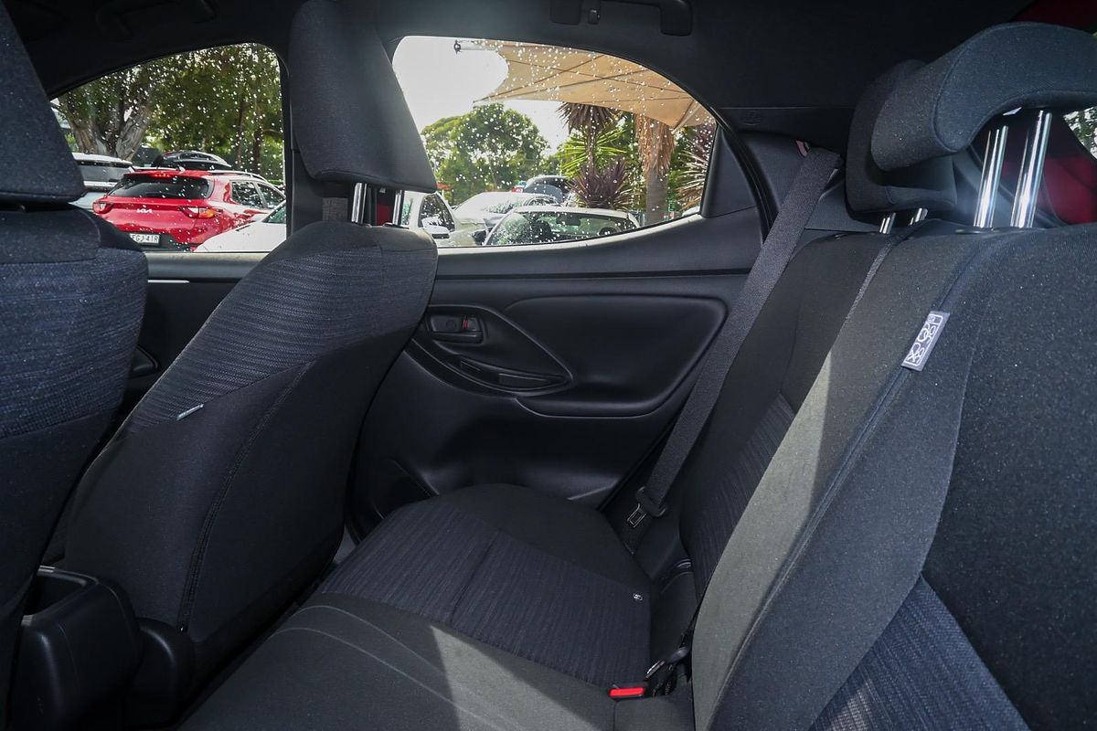 2024 Toyota Yaris Ascent Sport MXPA10R