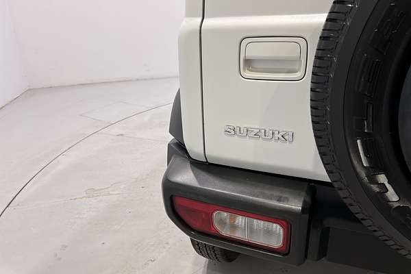 2022 Suzuki Jimny GJ