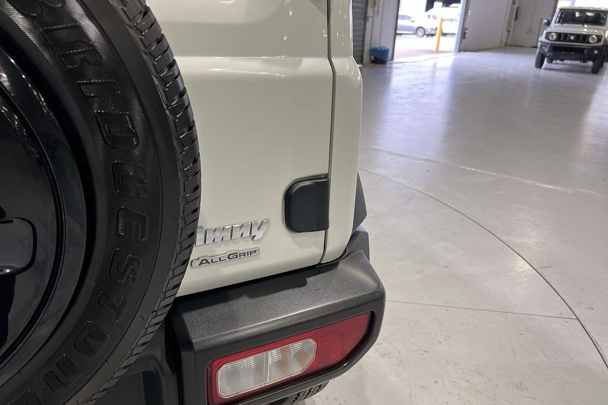 2022 Suzuki Jimny GJ