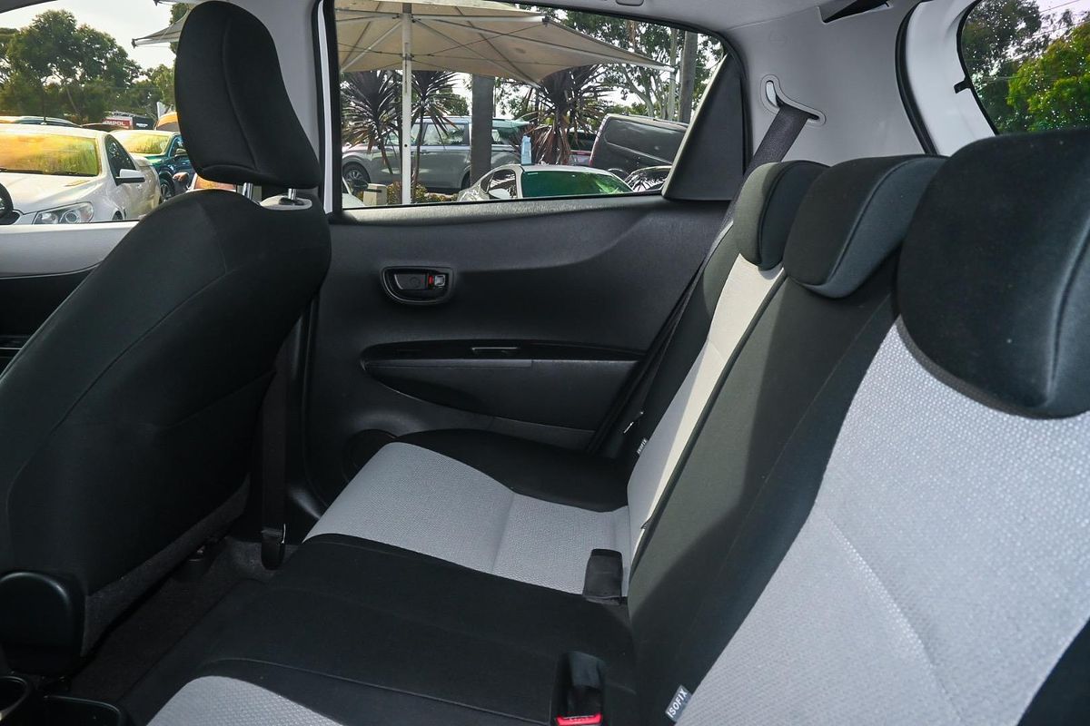 2013 Toyota Yaris YR NCP130R