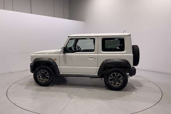 2022 Suzuki Jimny GJ