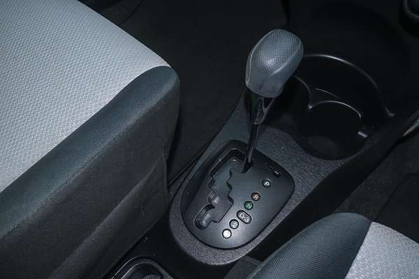 2013 Toyota Yaris YR NCP130R