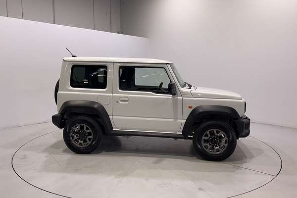 2022 Suzuki Jimny GJ