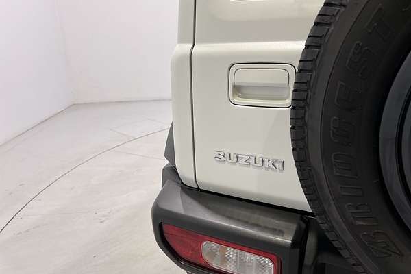 2022 Suzuki Jimny GJ