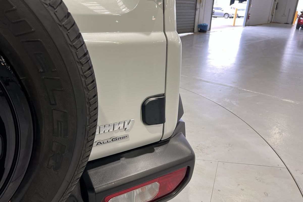 2022 Suzuki Jimny GJ