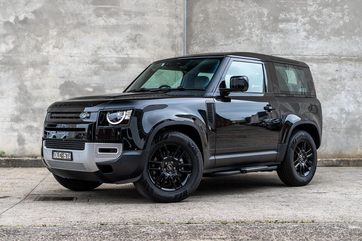 2025 Land Rover Defender 90 D250 S L663