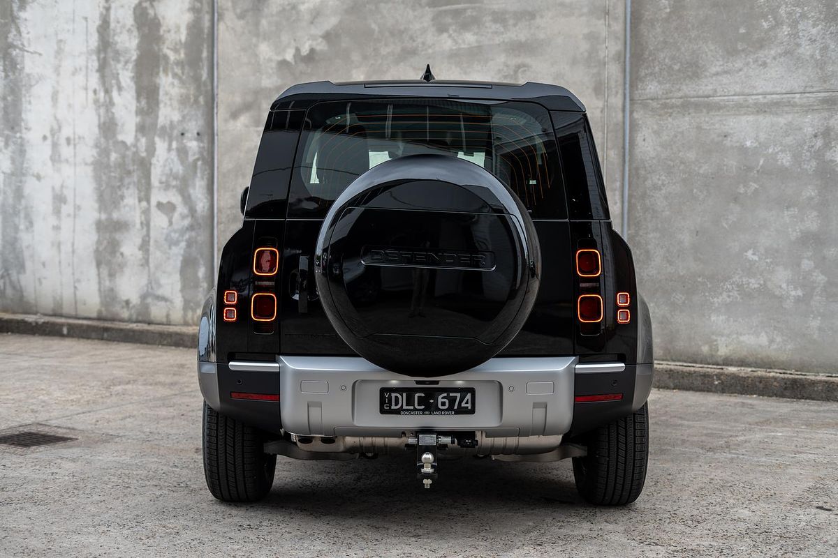 2025 Land Rover Defender 90 D250 S L663