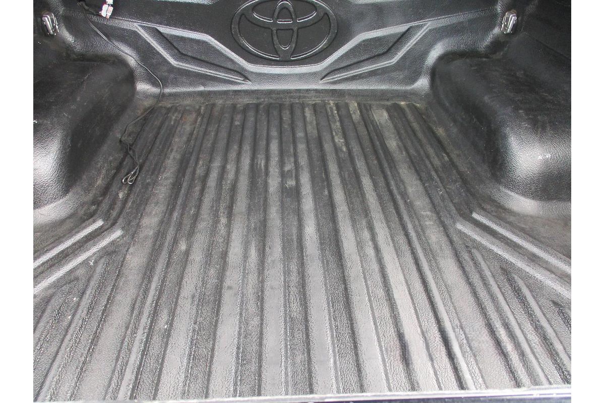 2016 Toyota Hilux SR5 GUN126R
