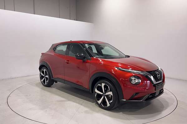 2023 Nissan JUKE ST-L F16