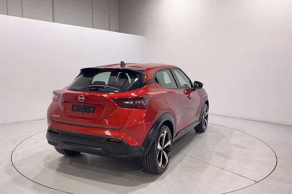 2023 Nissan JUKE ST-L F16
