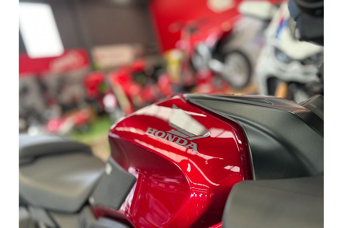 2024 Honda CB650R E-CLUTCH