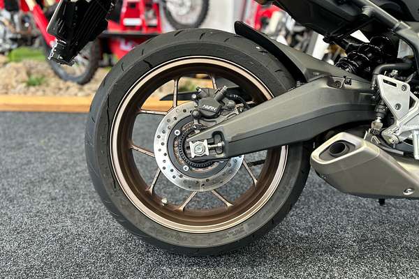 2024 Honda CB650R E-CLUTCH