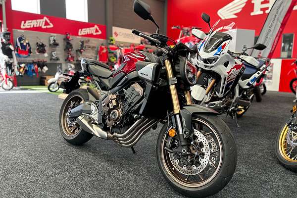 2024 Honda CB650R E-CLUTCH
