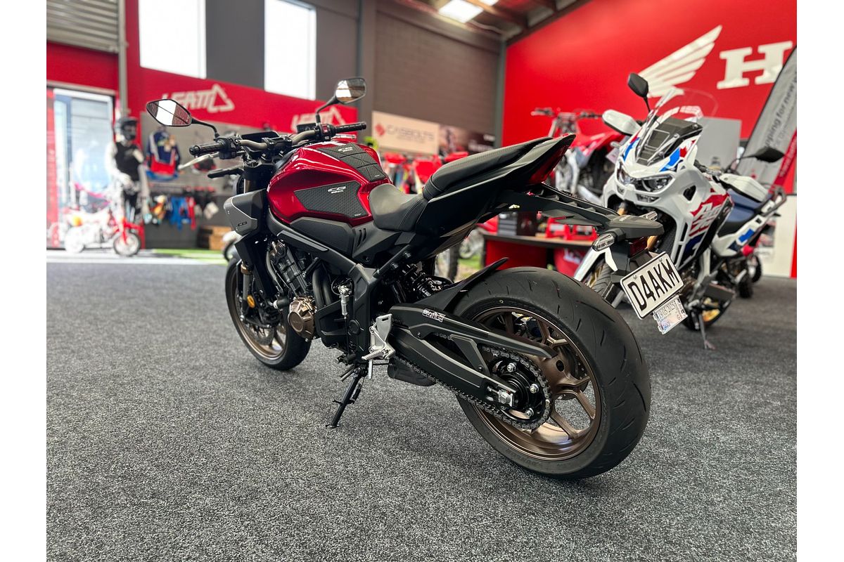 2024 Honda CB650R E-CLUTCH