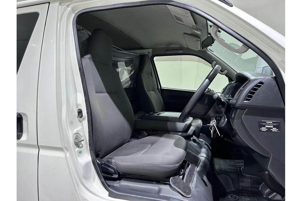 2015 Toyota Hiace DX TRH200V