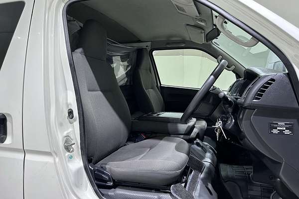 2015 Toyota Hiace DX TRH200V