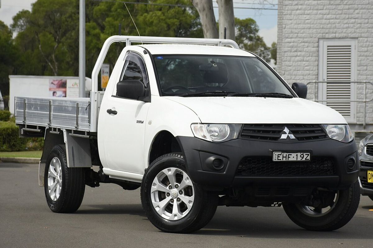 2014 Mitsubishi Triton GL MN Rear Wheel Drive