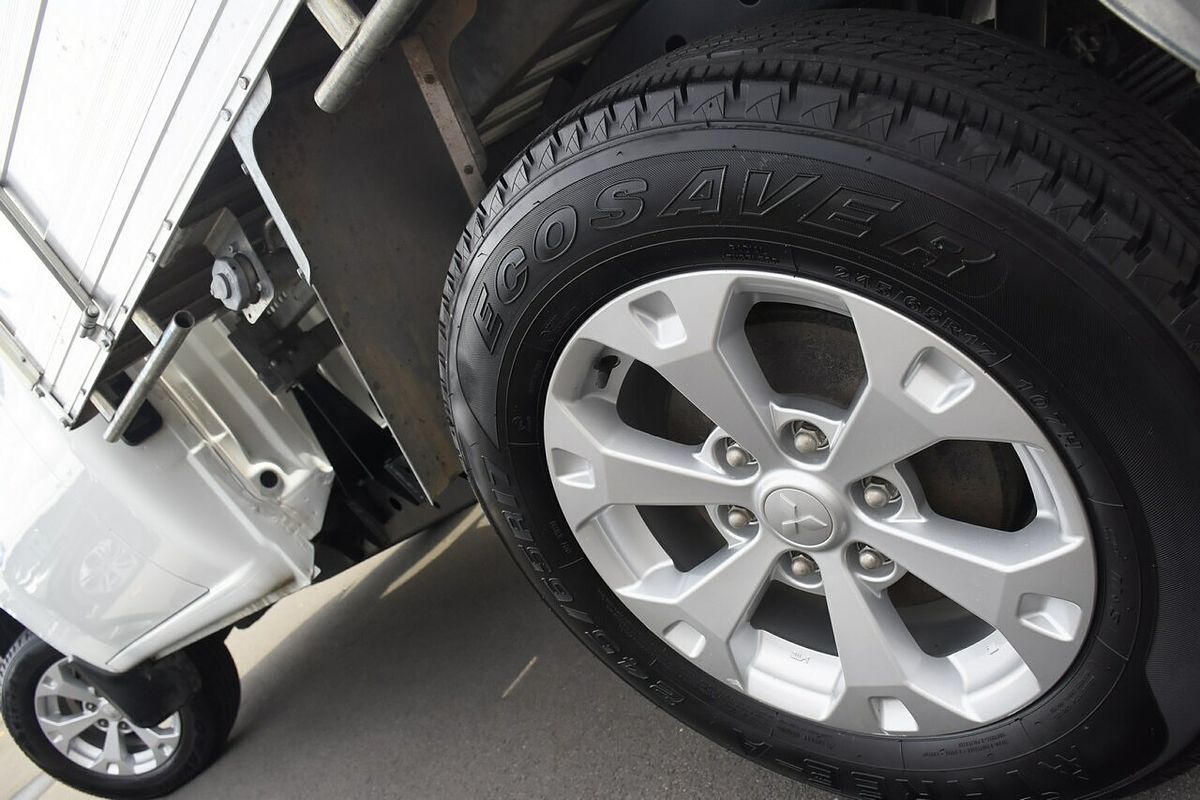 2014 Mitsubishi Triton GL MN Rear Wheel Drive