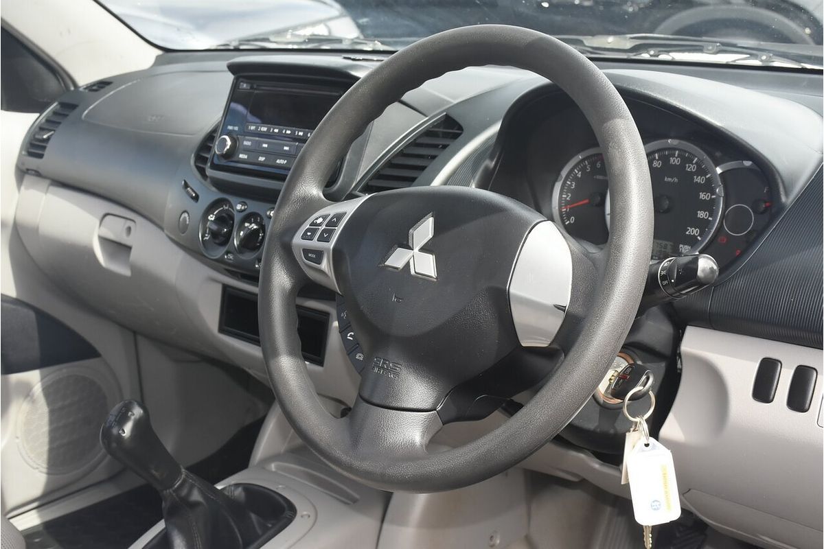 2014 Mitsubishi Triton GL MN Rear Wheel Drive