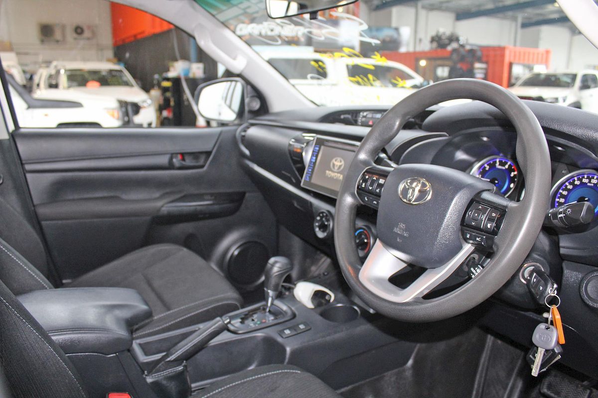2019 Toyota Hilux SR GUN126R 4X4
