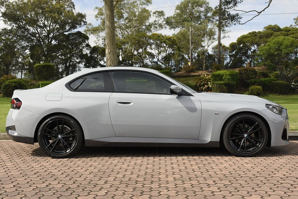 2022 BMW 2 Series 220i M Sport G42