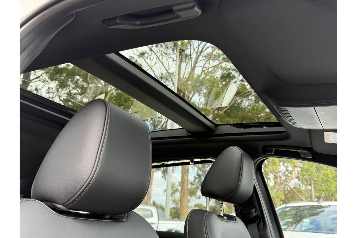 2025 Mazda CX-90 G50e Azami KK