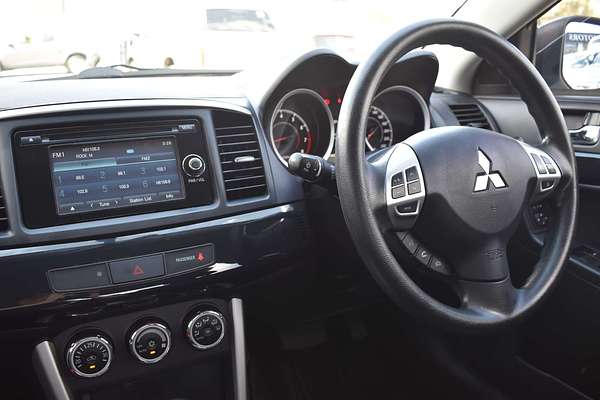 2017 Mitsubishi Lancer ES Sport CF