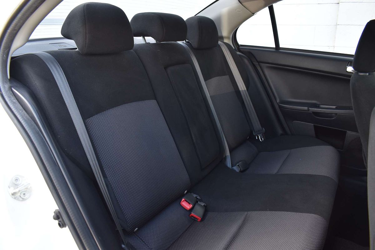 2017 Mitsubishi Lancer ES Sport CF