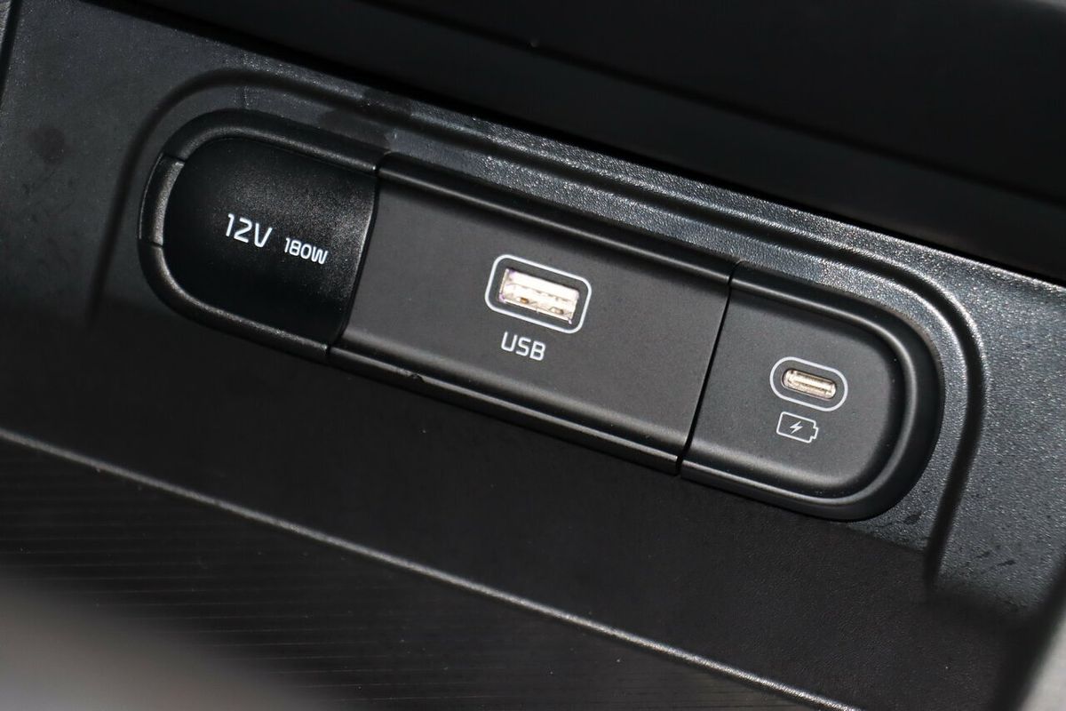2024 Kia Sportage SX NQ5