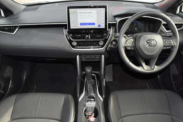2024 Toyota Corolla Cross GXL MXGH10R