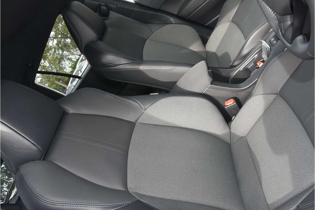 2024 Toyota Corolla Cross GXL MXGH10R