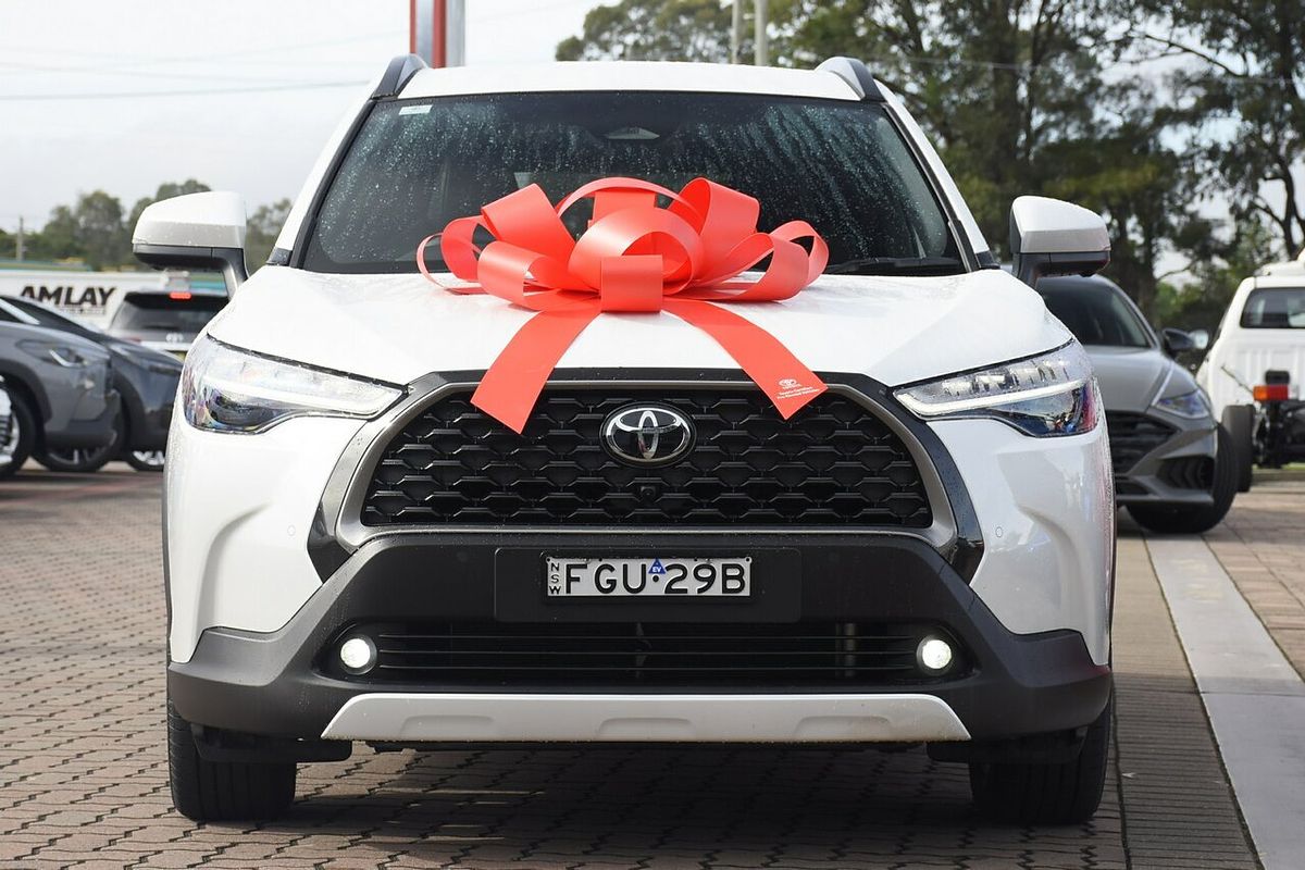 2024 Toyota Corolla Cross GXL MXGH10R