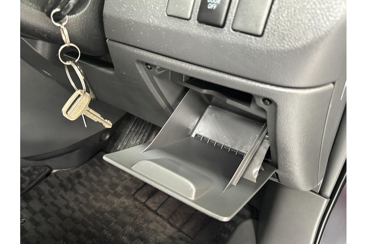 2009 Toyota VOXY WELCAB ZRR70