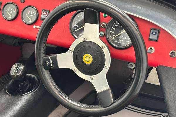 1999 Caterham Super 7 3