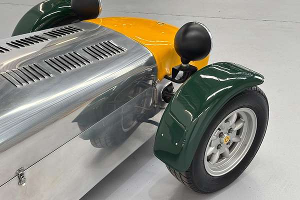 1999 Caterham Super 7 3