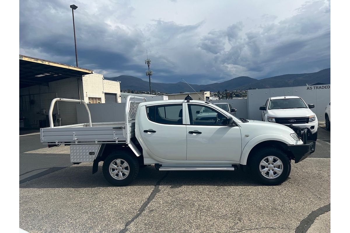 2014 Mitsubishi Triton GLX MN 4X4